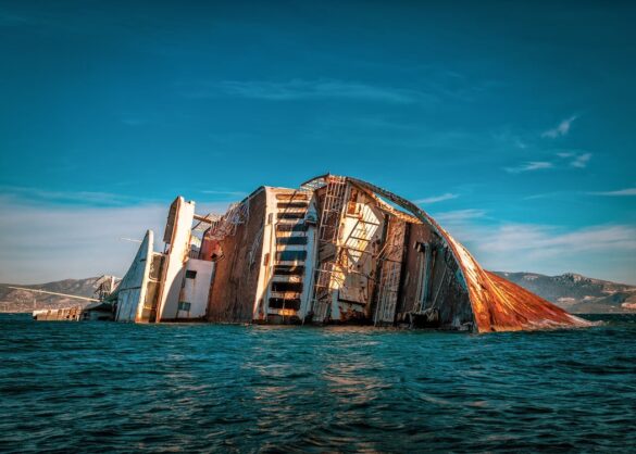 White and Black Sunken Ship White and Black Sunken Ship