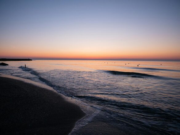 A View of a Beautiful Horizon from a Beach A View of a Beautiful Horizon from a Beach
